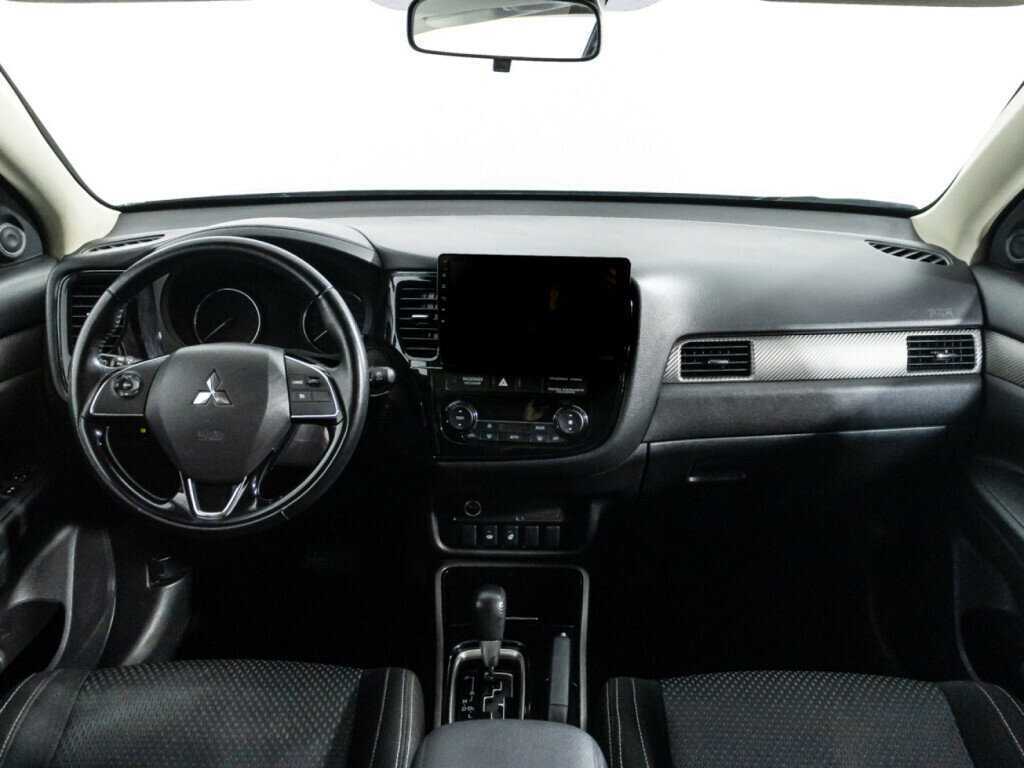Mitsubishi Outlander б/у, 2017, Вариатор. Фото: #12