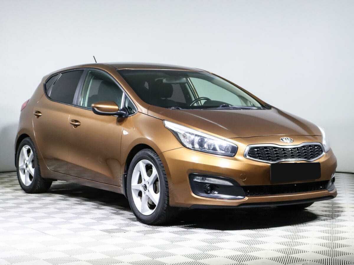 Kia Ceed б/у, 2016, Автоматическая. Фото: #2