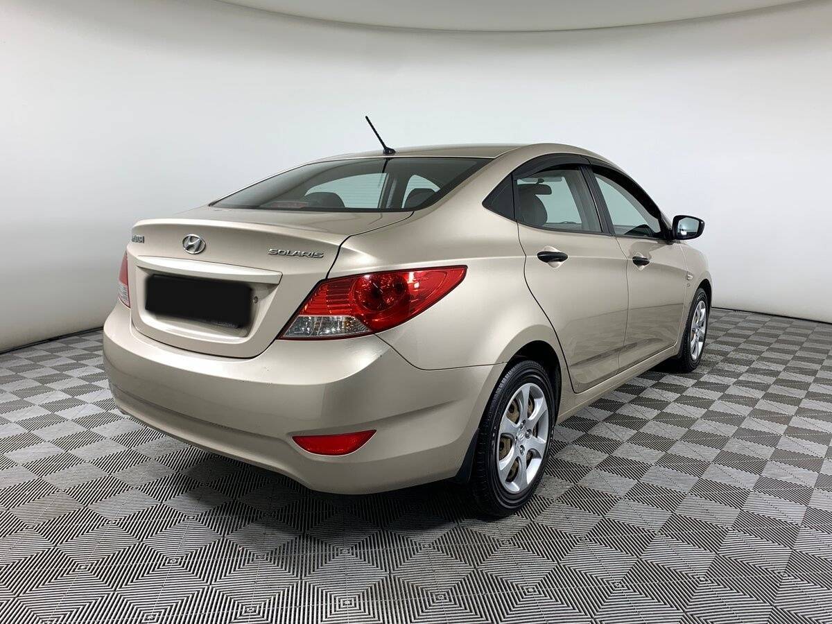 Hyundai Solaris б/у, 2012, Автоматическая. Фото: #4