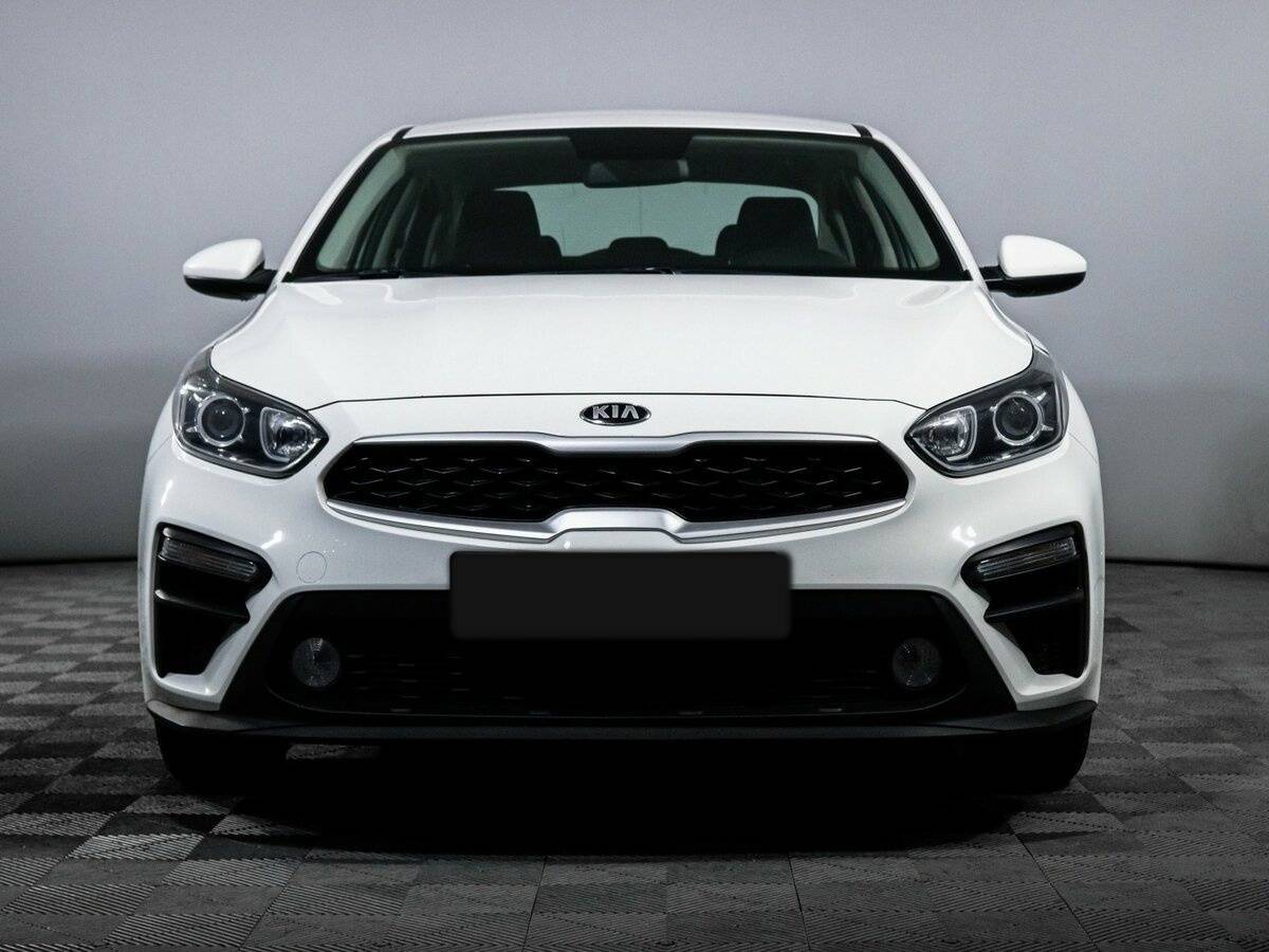 Kia Cerato б/у, 2020, Автоматическая. Фото: #1