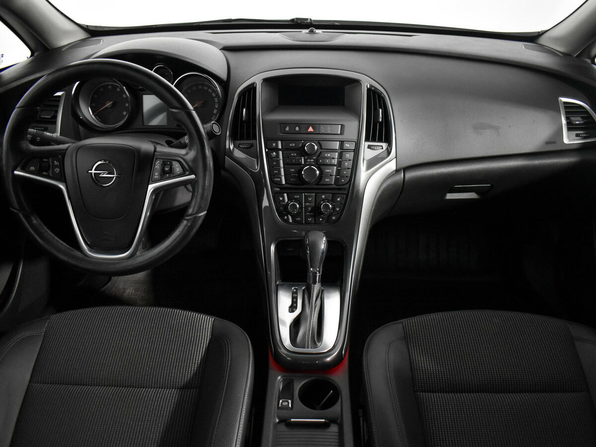 Opel Astra б/у, 2013, Автоматическая. Фото: #9