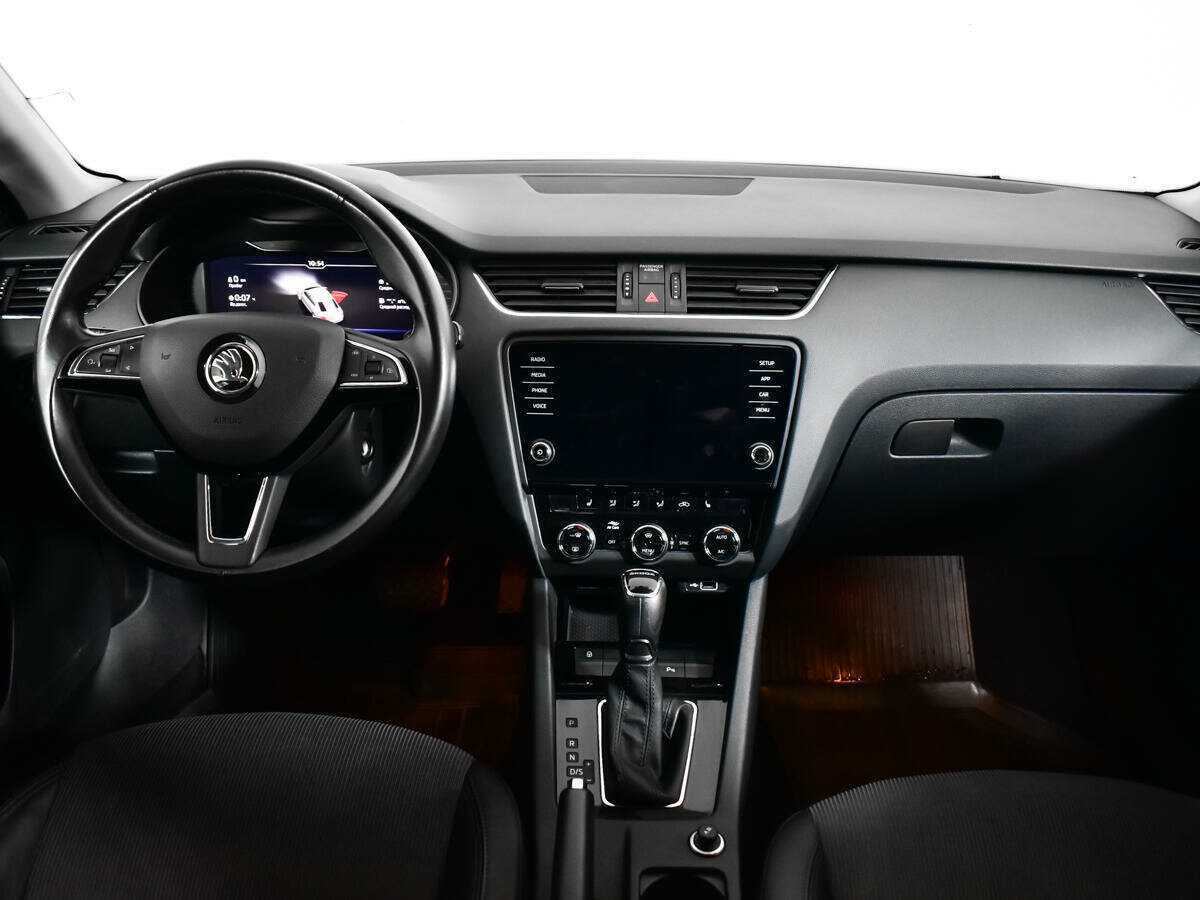 Skoda Octavia б/у, 2019, Автоматическая. Фото: #10