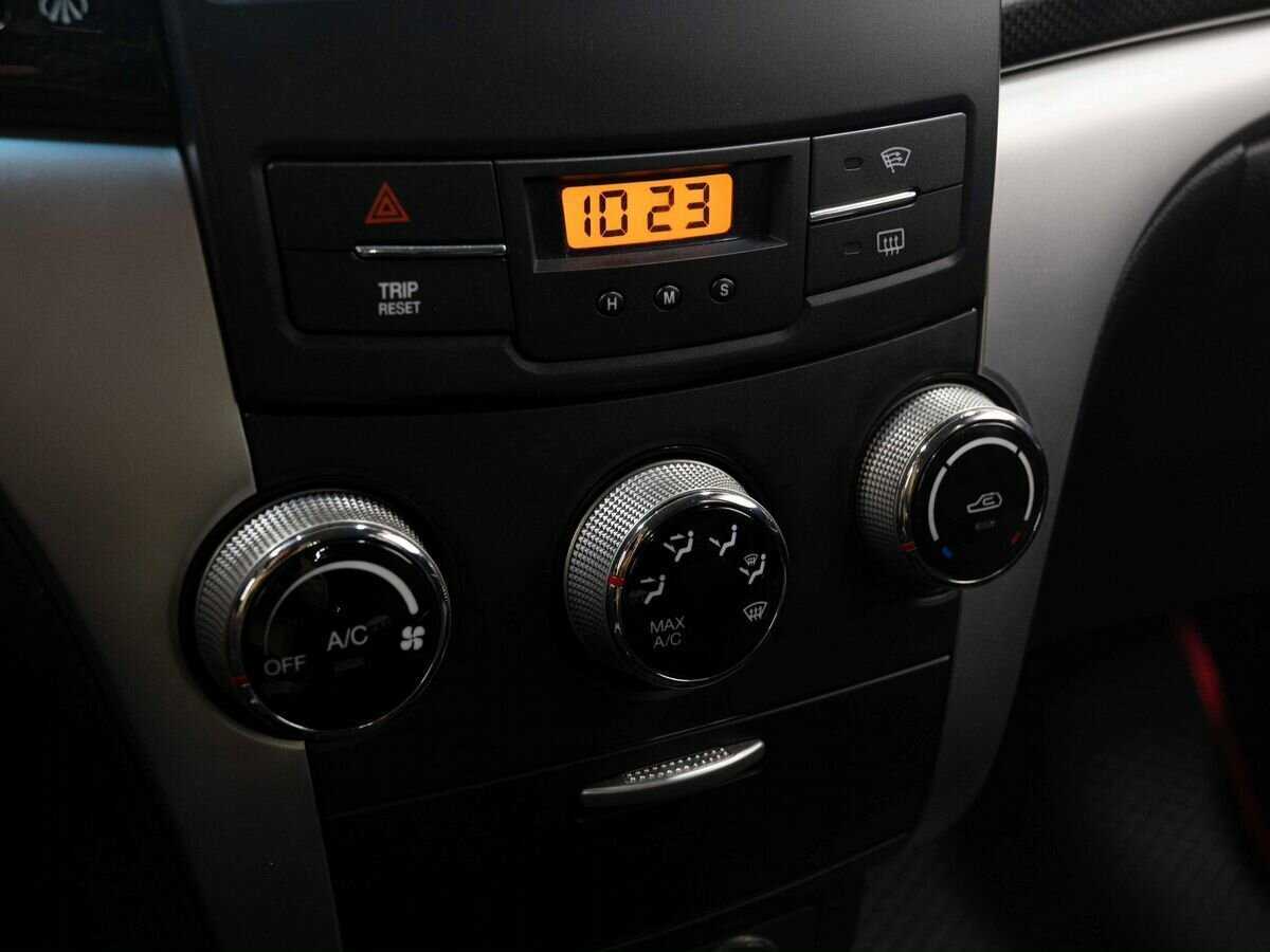 SsangYong Actyon б/у, 2013, Механическая. Фото: #18