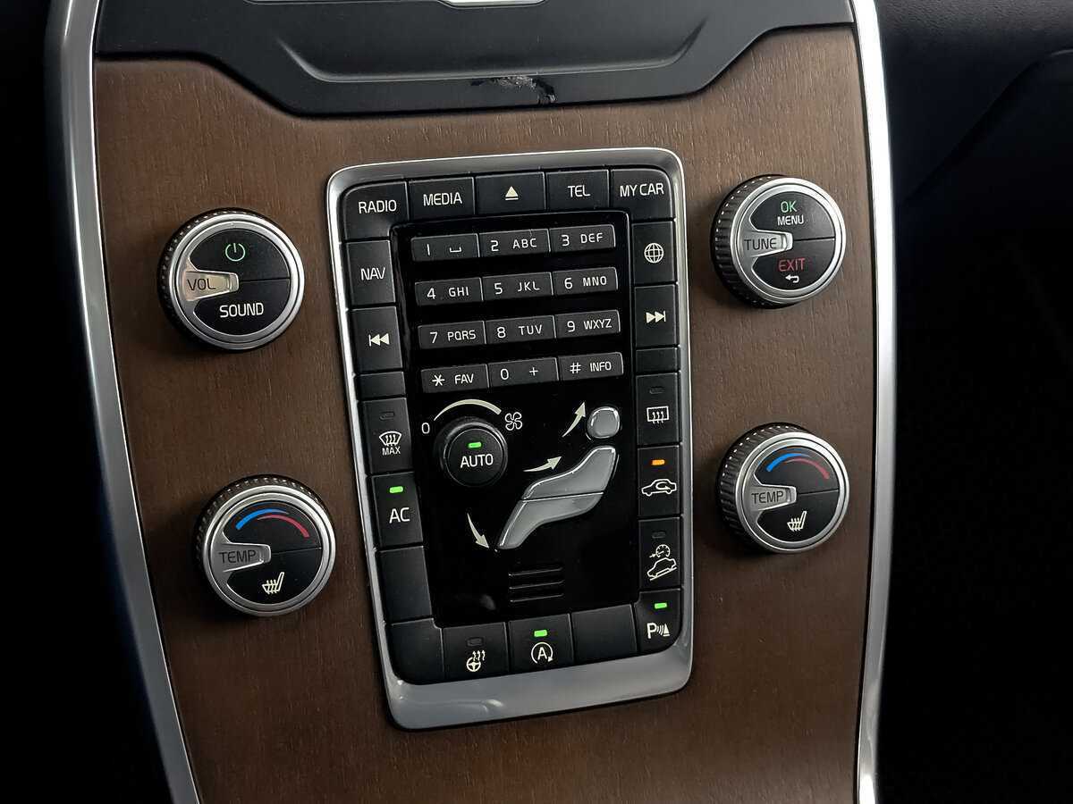 Volvo XC70 б/у, 2015, Автоматическая. Фото: #20
