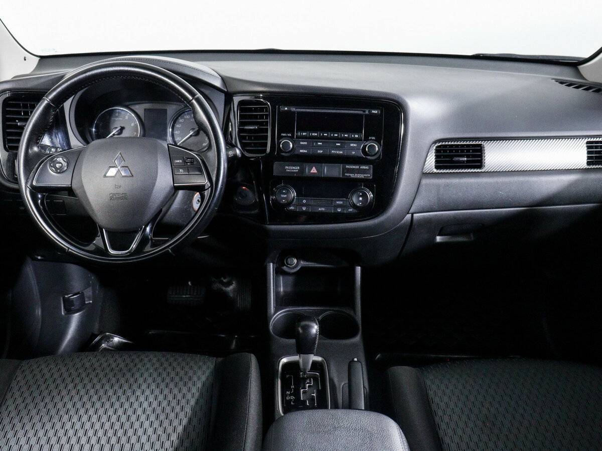 Mitsubishi Outlander б/у, 2015, Вариатор. Фото: #8