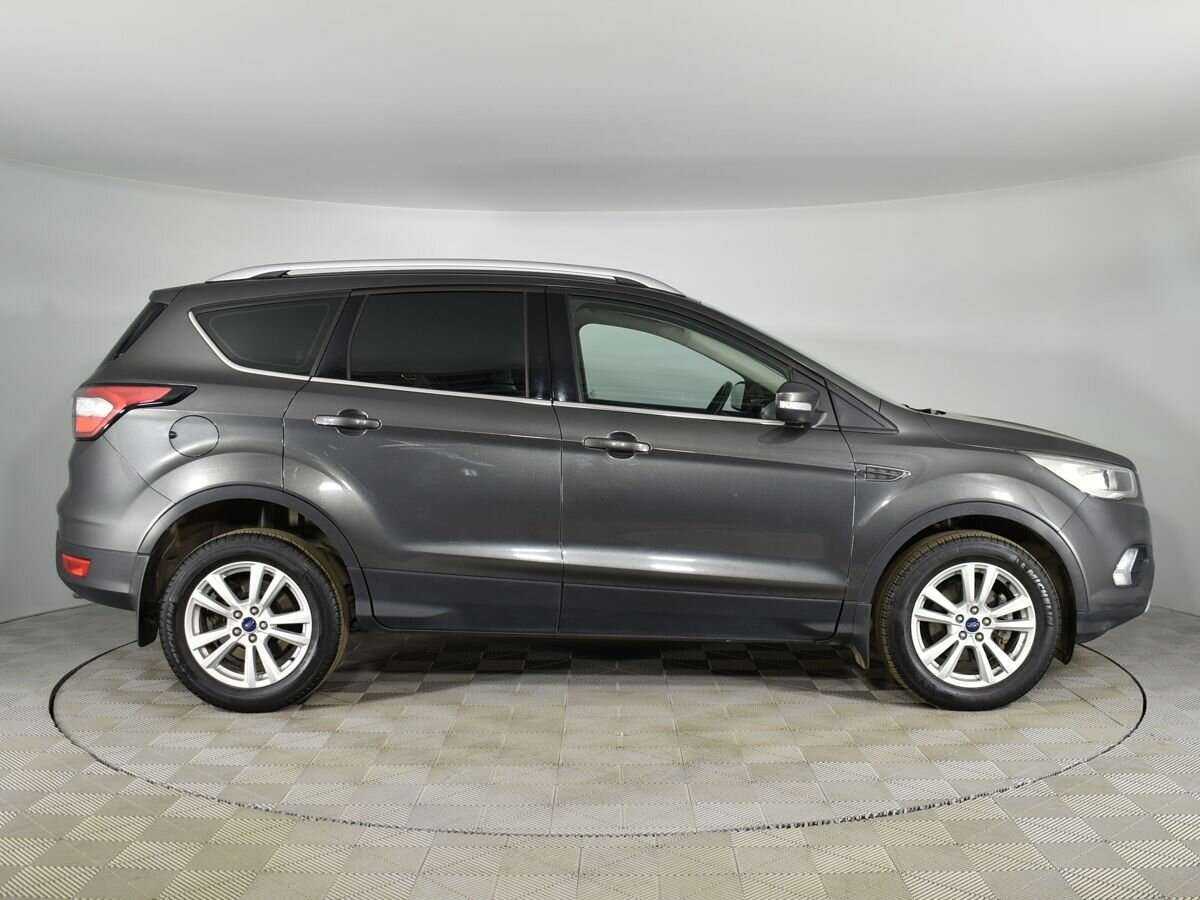 Ford Kuga б/у, 2017, Автоматическая. Фото: #4