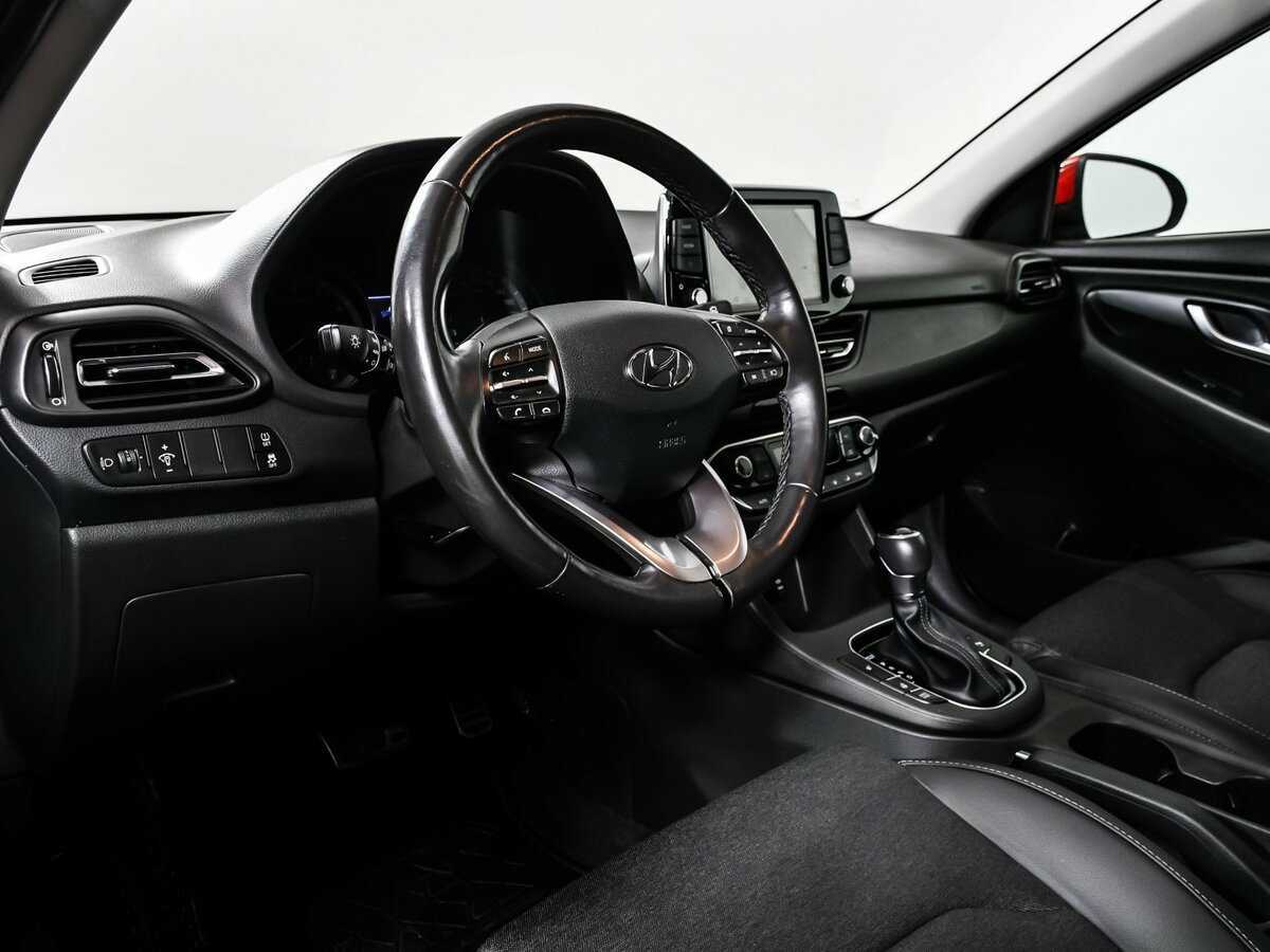 Hyundai i30 б/у, 2022, Автоматическая. Фото: #11