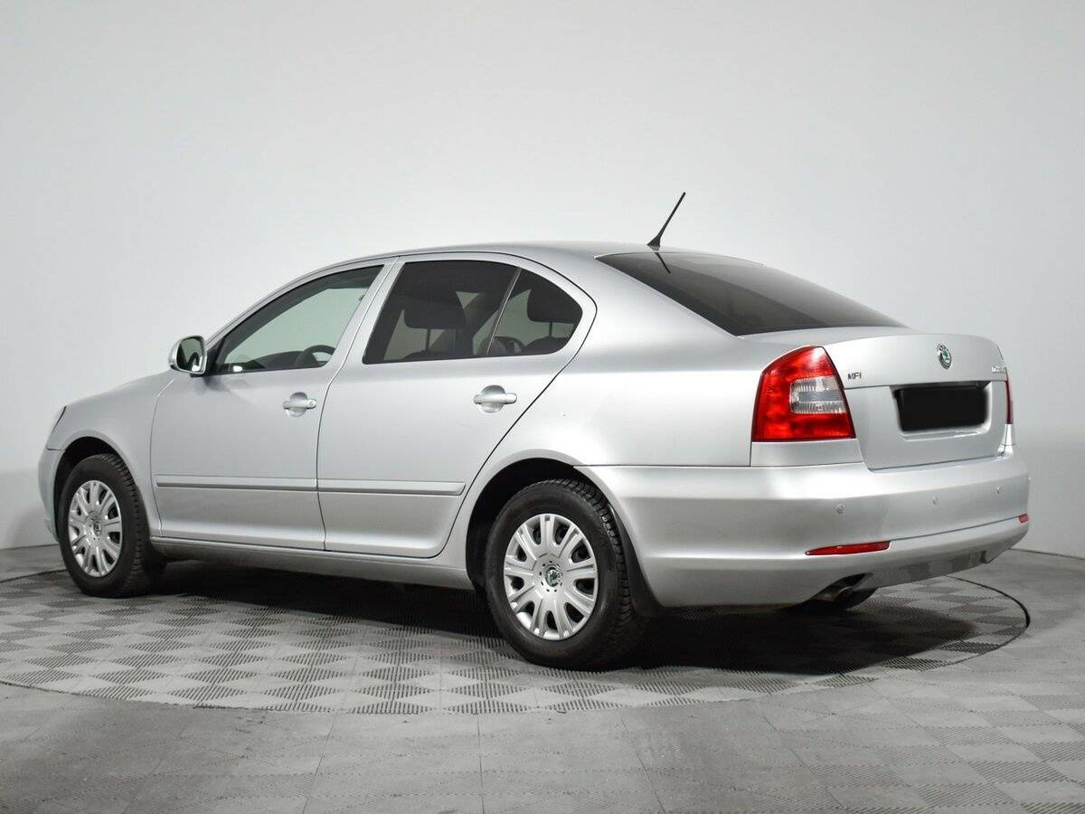 Skoda Octavia б/у, 2013, Механическая. Фото: #6