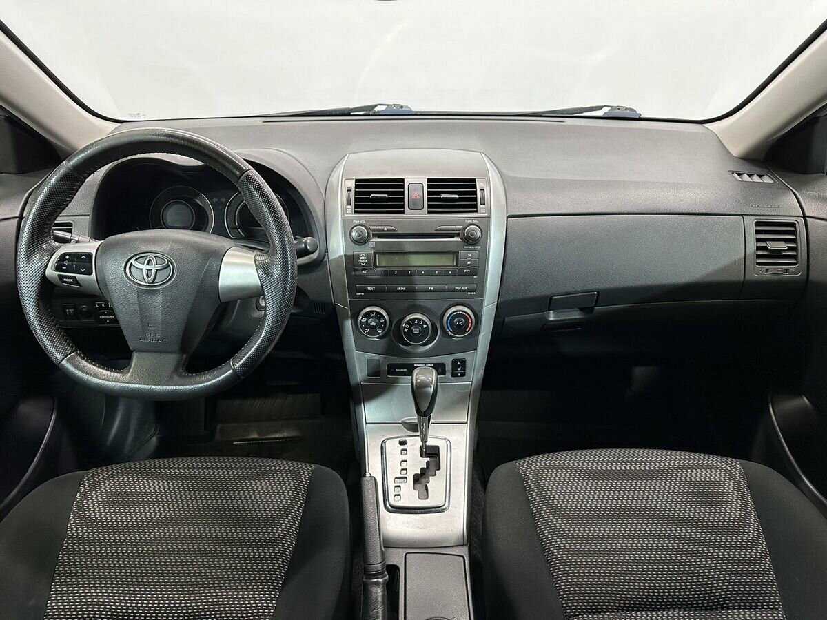 Toyota Corolla б/у, 2012, Автоматическая. Фото: #8