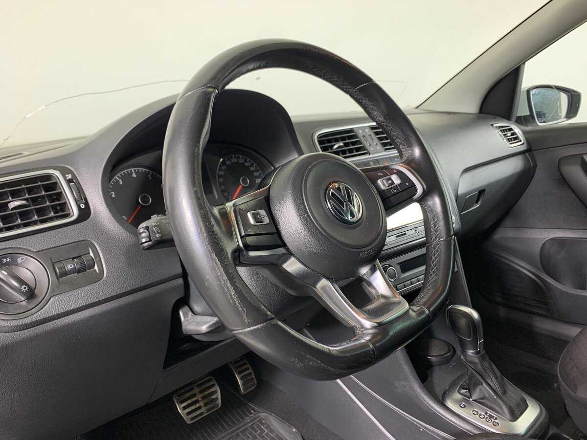 Volkswagen Polo б/у, 2018, Автоматическая. Фото: #11