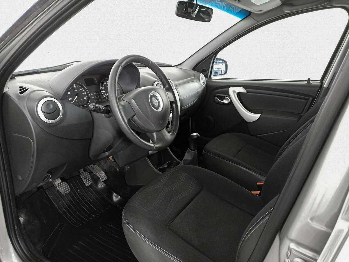 Renault Sandero б/у, 2012, Механическая. Фото: #13