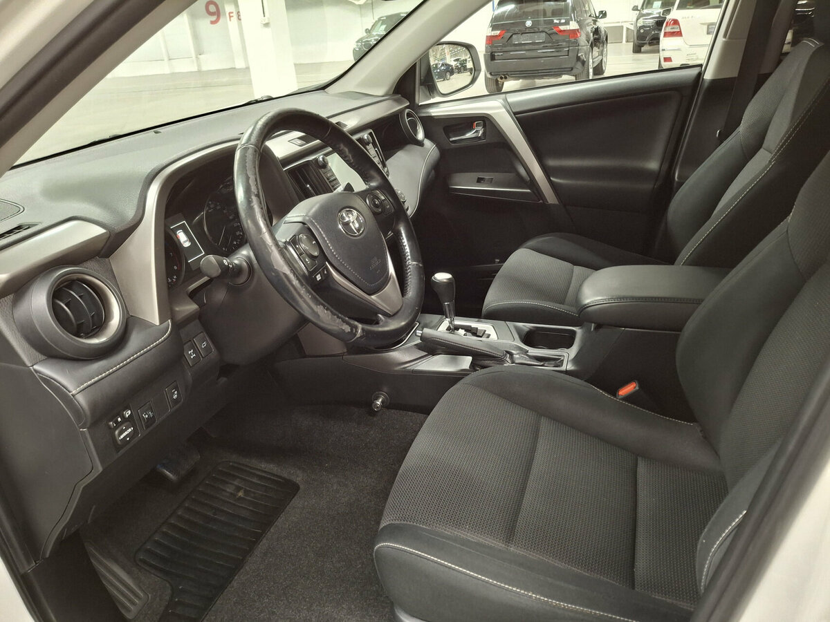 Toyota RAV4 б/у, 2016, Вариатор. Фото: #14