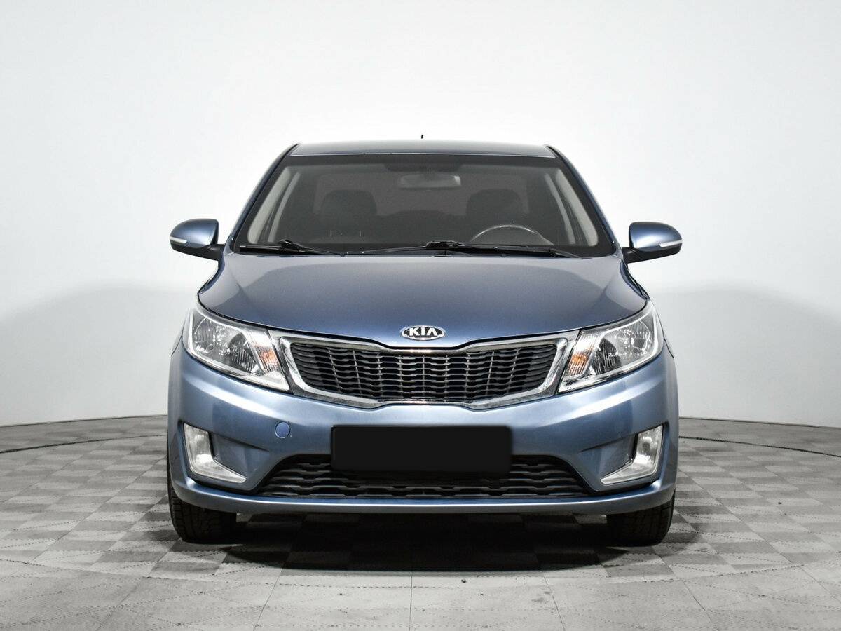 Kia Rio б/у, 2013, Автоматическая. Фото: #1