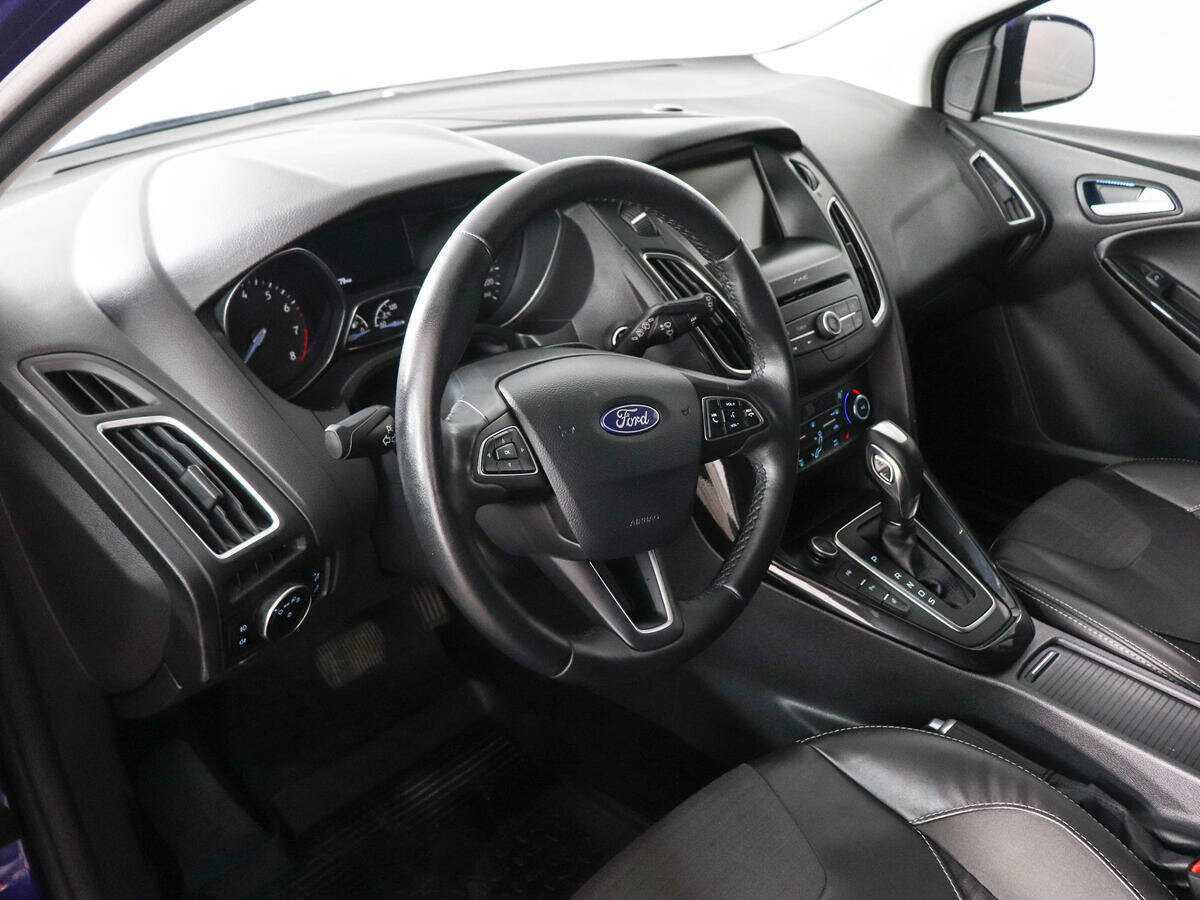 Ford Focus б/у, 2017, Автоматическая. Фото: #8