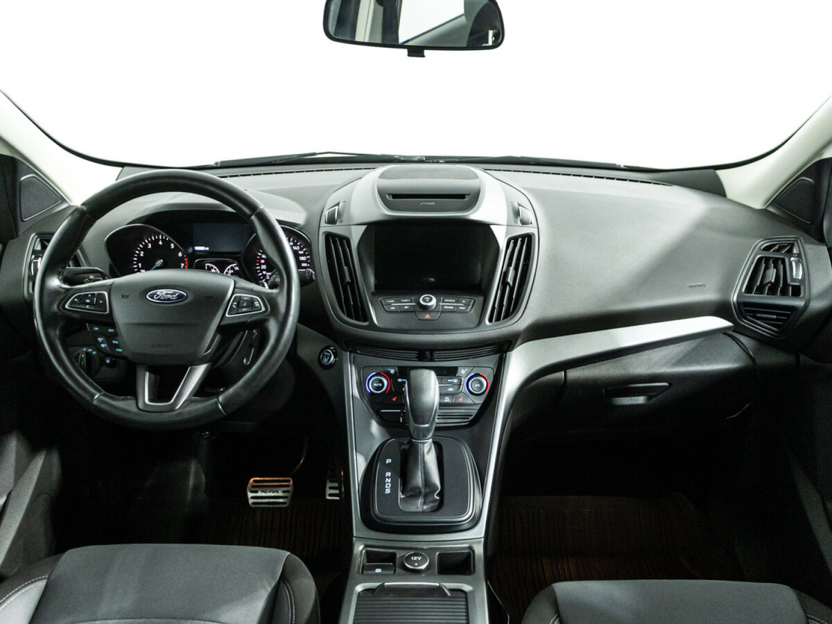 Ford Kuga б/у, 2017, Автоматическая. Фото: #12