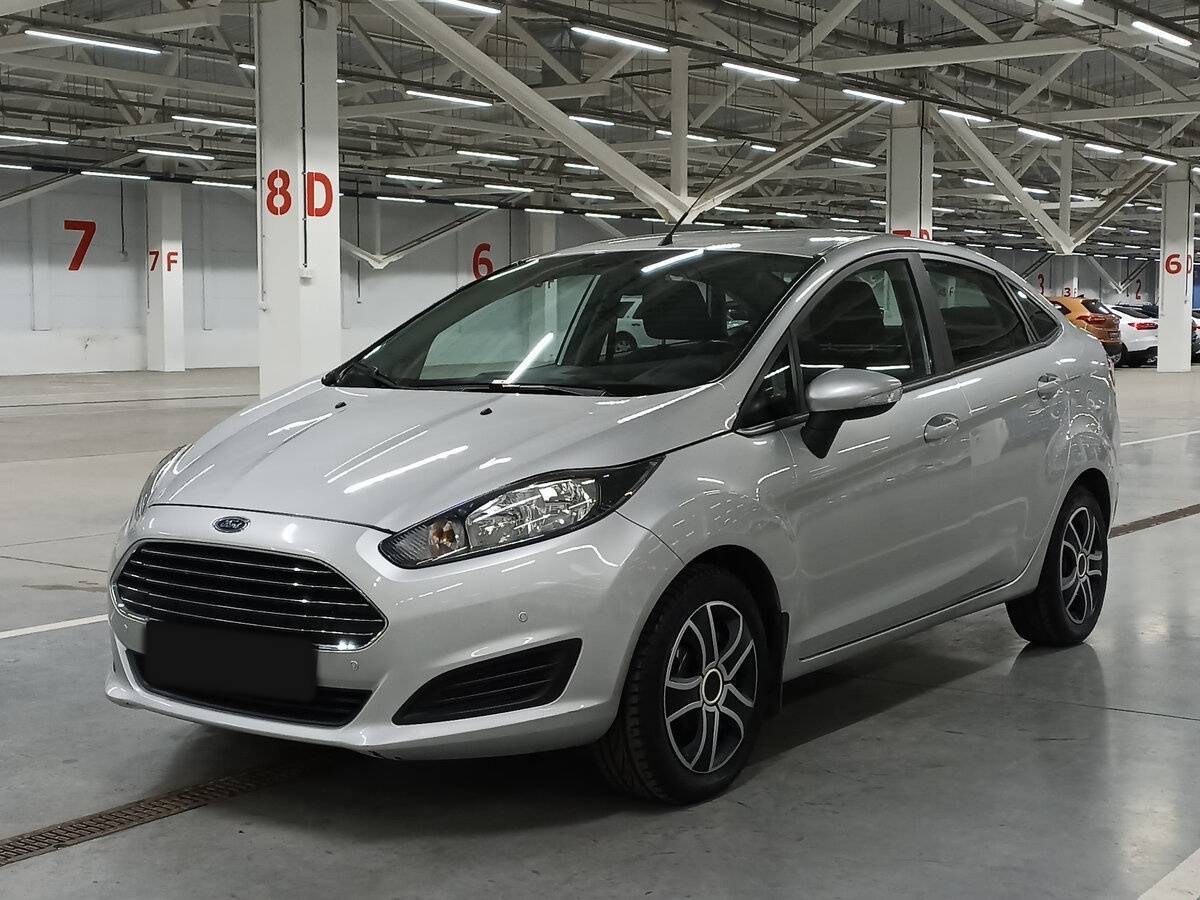 Ford Fiesta б/у, 2015, Роботизированная. Фото: #0