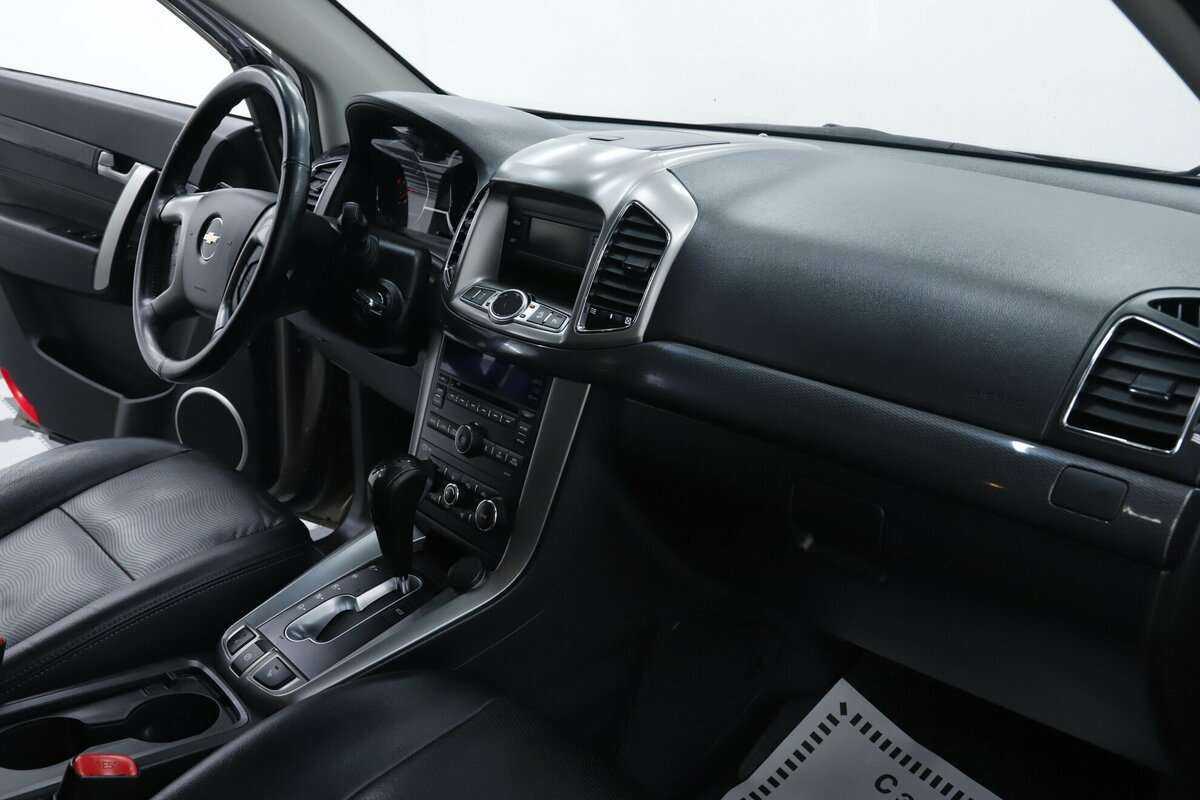 Chevrolet Captiva б/у, 2015, Автоматическая. Фото: #16