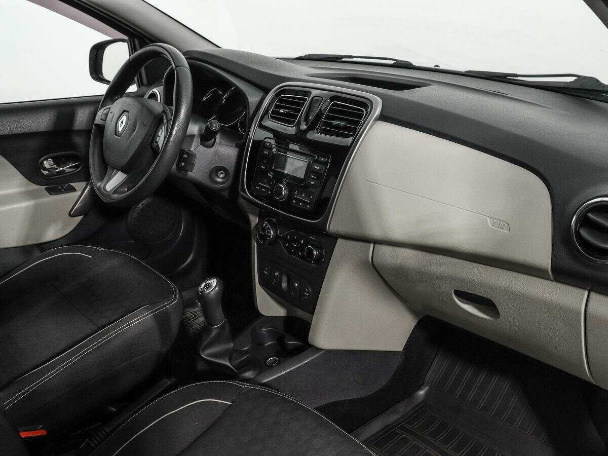 Renault Logan б/у, 2014, Механическая. Фото: #10
