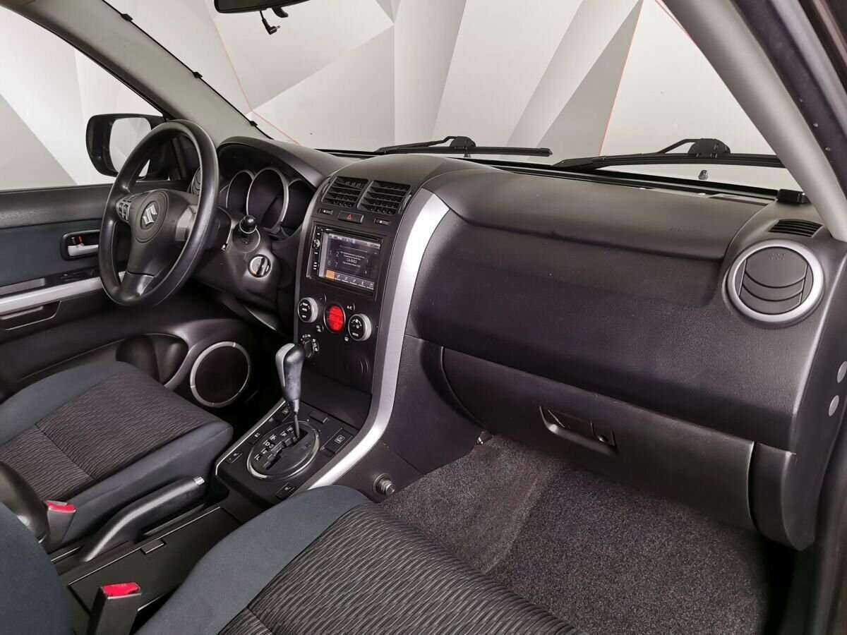 Suzuki Grand Vitara б/у, 2013, Автоматическая. Фото: #8