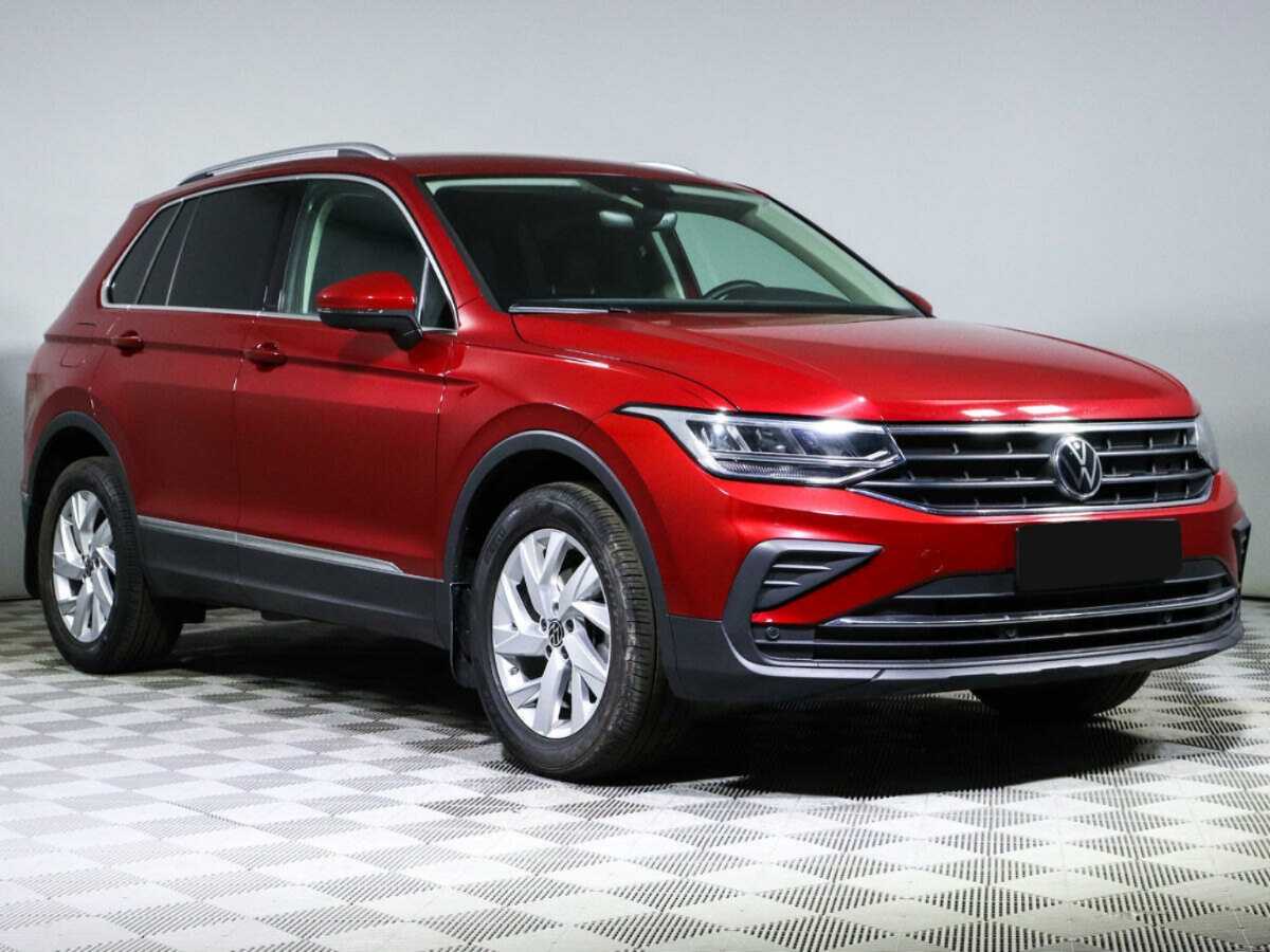 Volkswagen Tiguan б/у, 2021, Роботизированная. Фото: #2