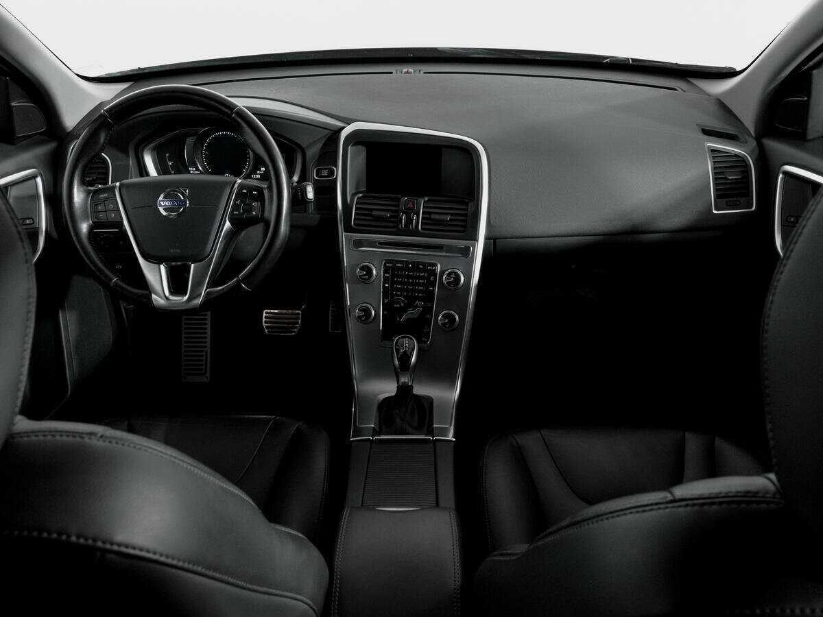 Volvo XC60 б/у, 2016, Автоматическая. Фото: #11