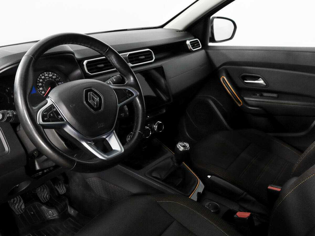 Renault Duster б/у, 2022, Механическая. Фото: #8