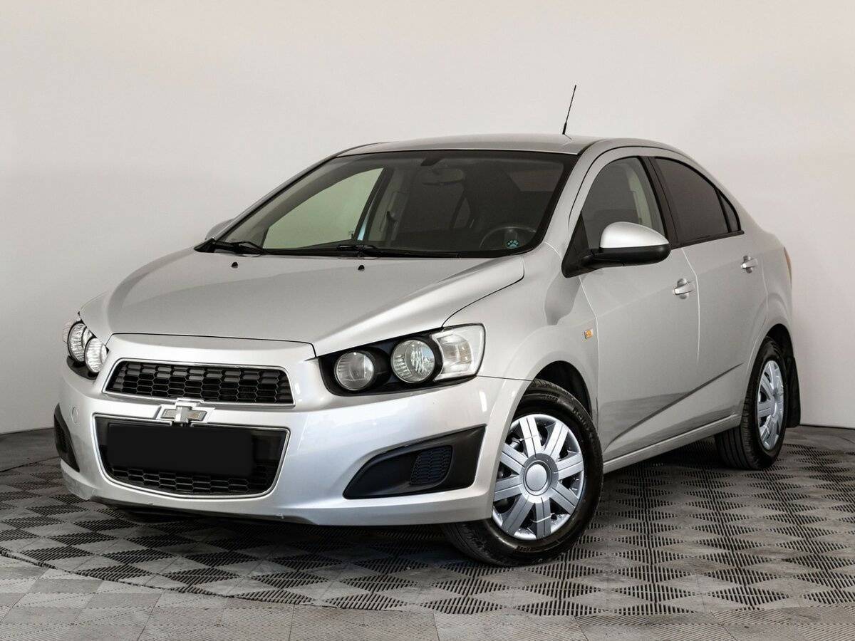 Chevrolet Aveo б/у, 2015, Автоматическая. Посмотреть фото