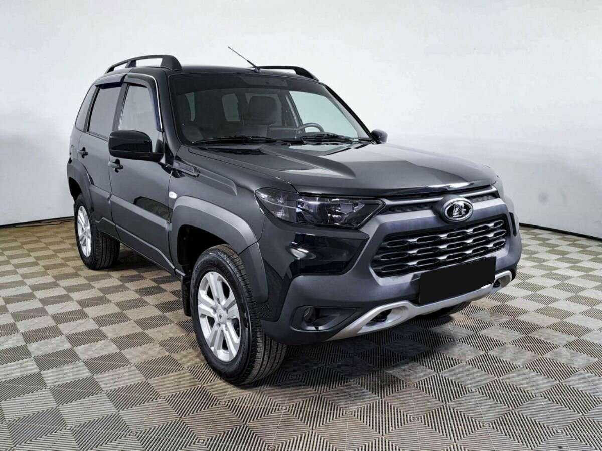 Lada (ВАЗ) Niva б/у, 2023, Механическая. Фото: #2