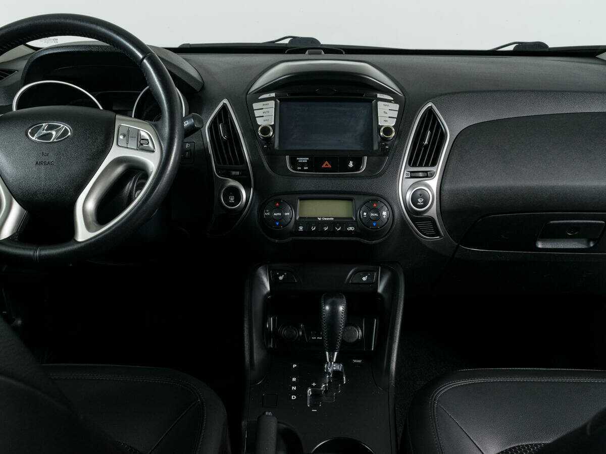 Hyundai ix35 б/у, 2012, Автоматическая. Фото: #9
