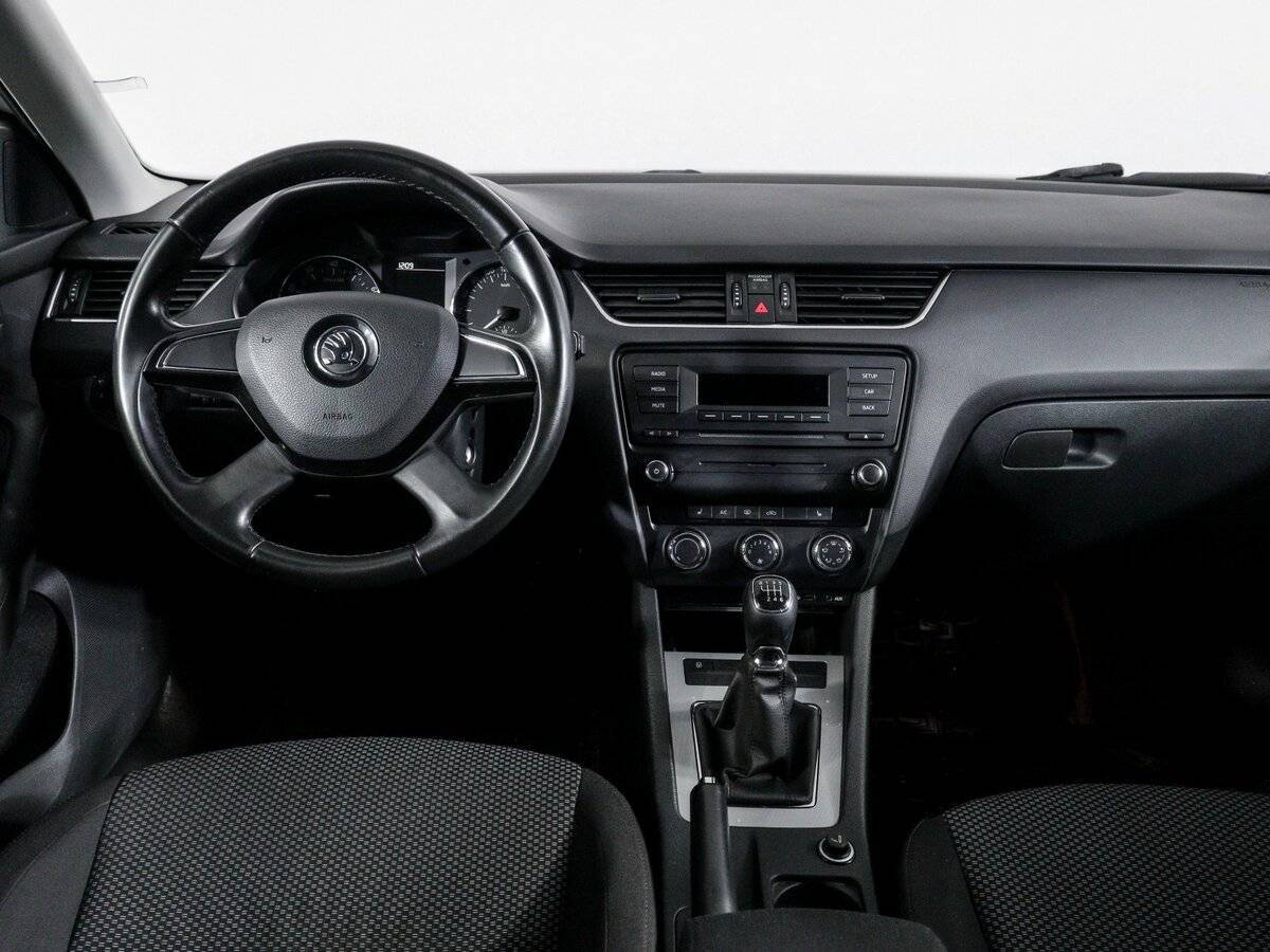 Skoda Octavia б/у, 2014, Механическая. Фото: #11
