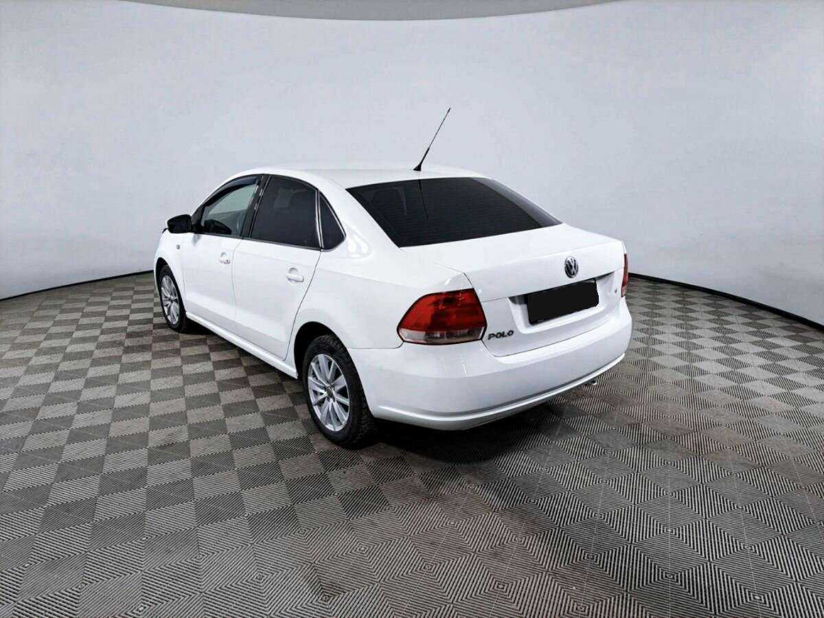 Volkswagen Polo б/у, 2012, Автоматическая. Фото: #5