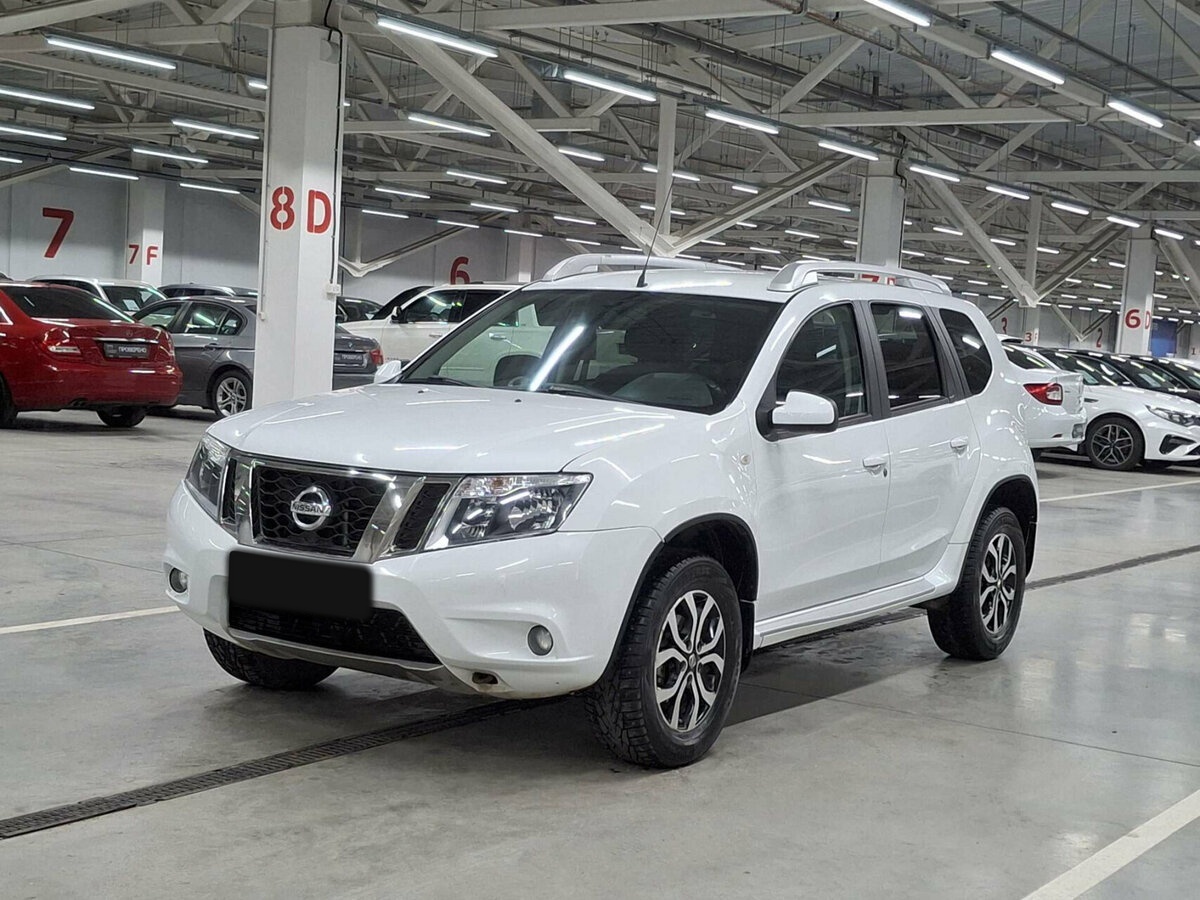 Nissan Terrano б/у, 2018, Автоматическая. Фото: #0