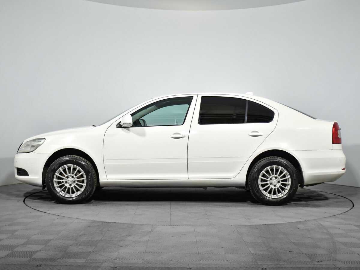 Skoda Octavia б/у, 2012, Механическая. Фото: #7