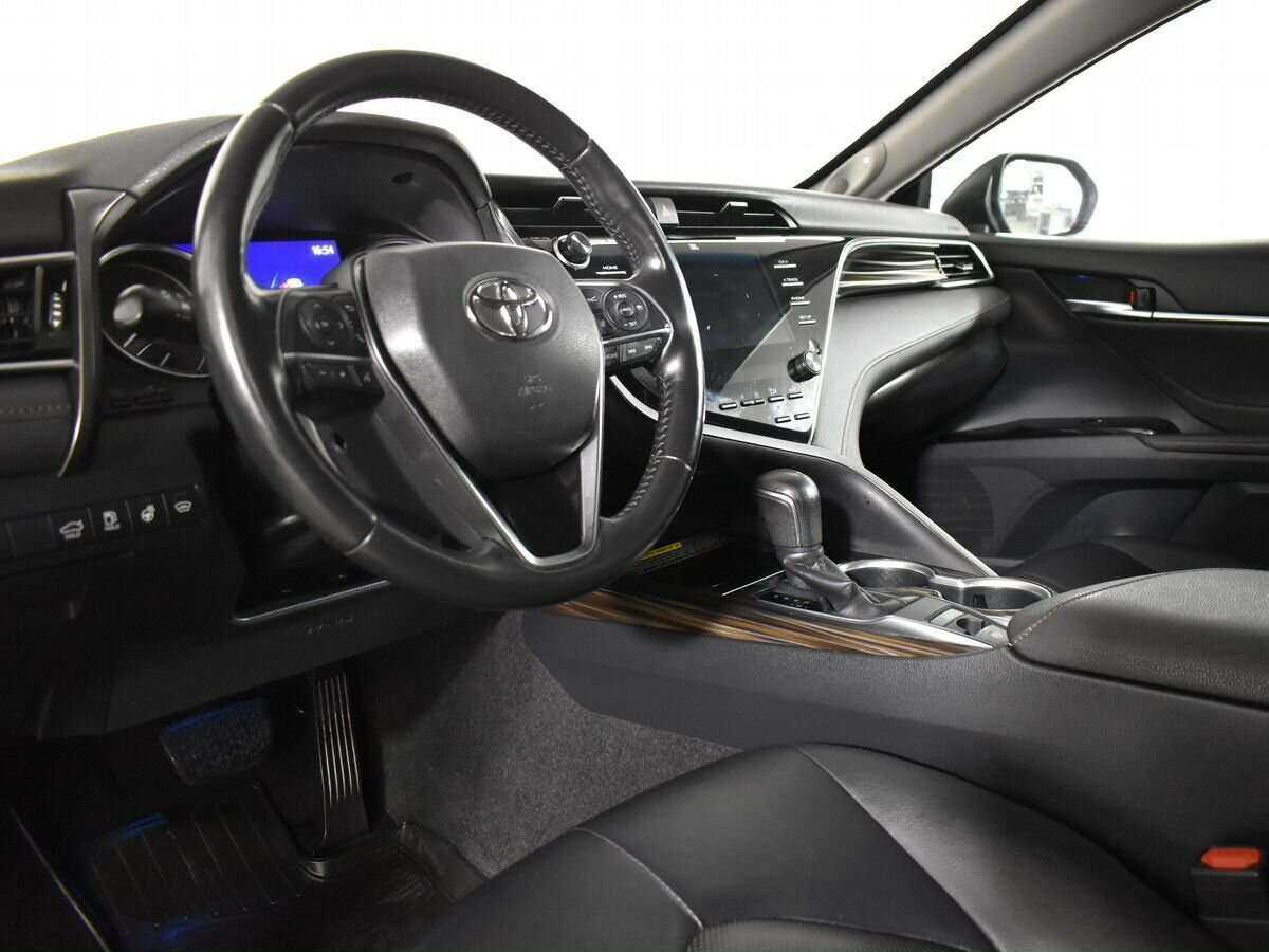 Toyota Camry б/у, 2020, Автоматическая. Фото: #6