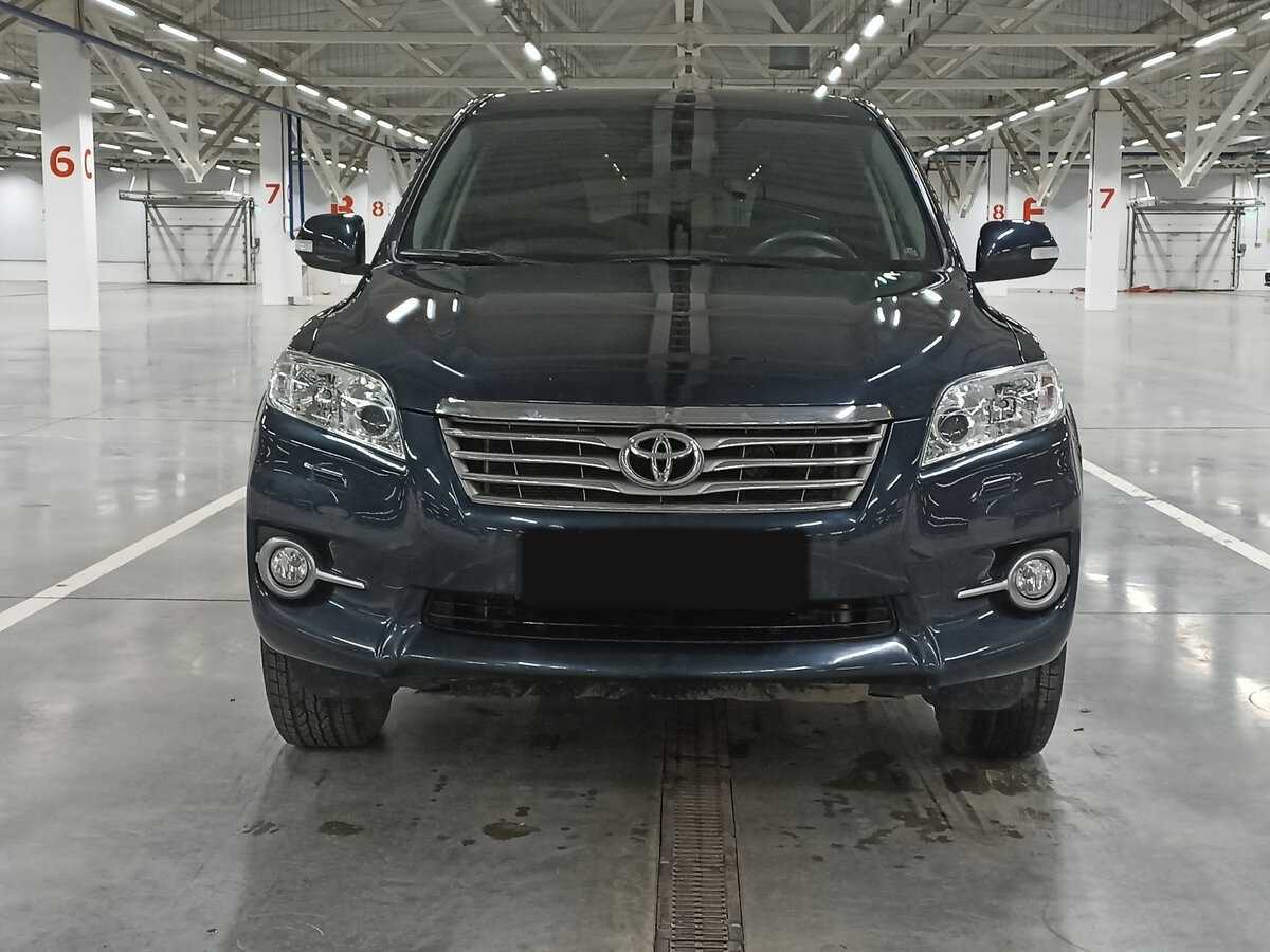 Toyota RAV4 б/у, 2012, Механическая. Фото: #1