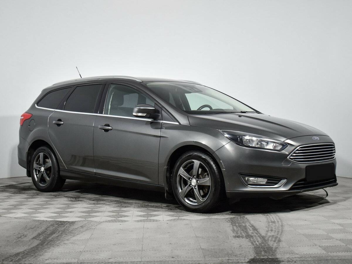 Ford Focus б/у, 2017, Автоматическая. Фото: #2
