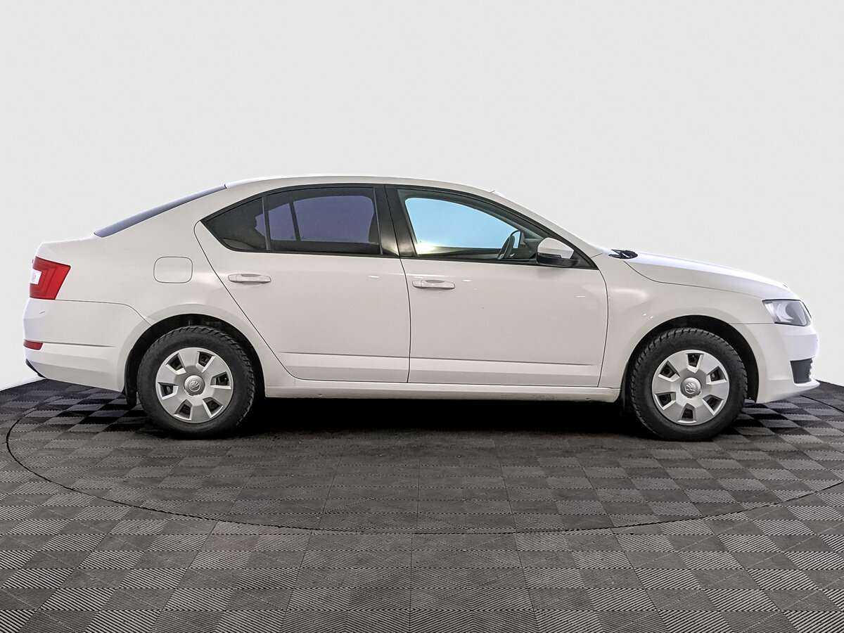 Skoda Octavia б/у, 2015, Механическая. Фото: #3