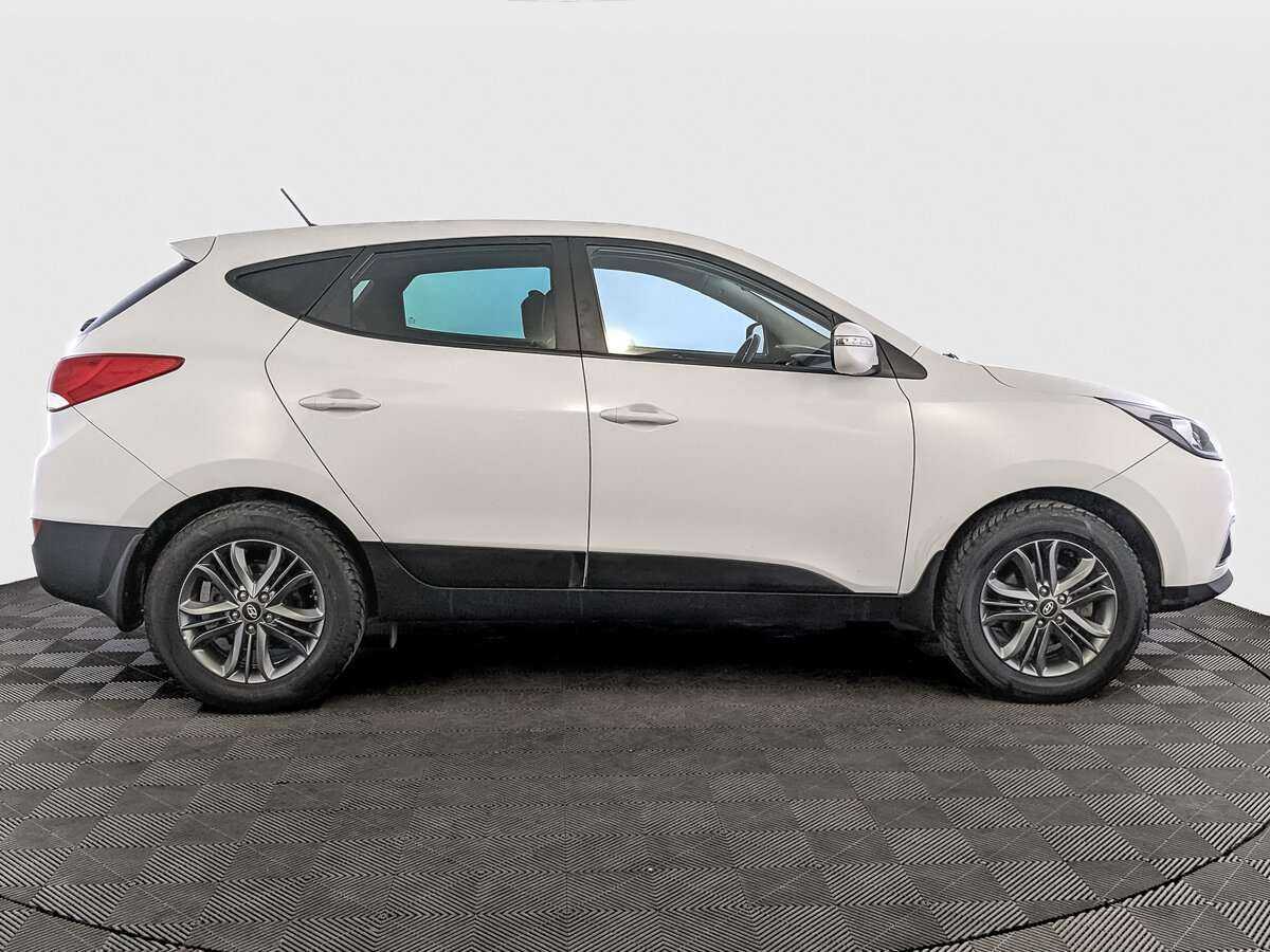 Hyundai ix35 б/у, 2015, Автоматическая. Фото: #3