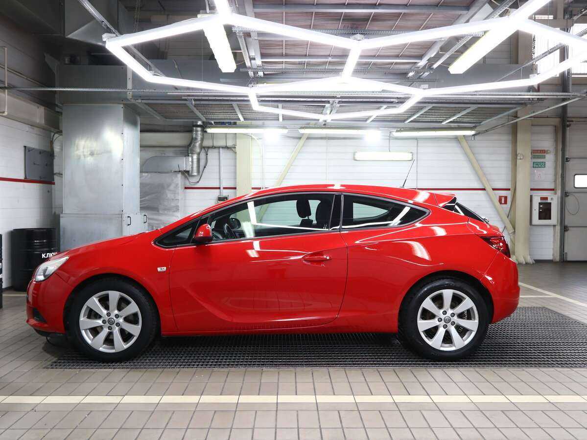 Opel Astra б/у, 2012, Автоматическая. Фото: #4