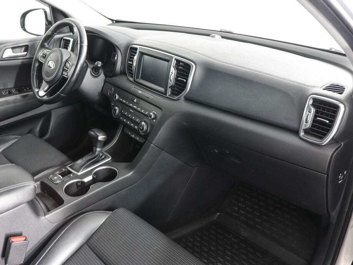 Kia Sportage б/у, 2016, Автоматическая. Фото: #9