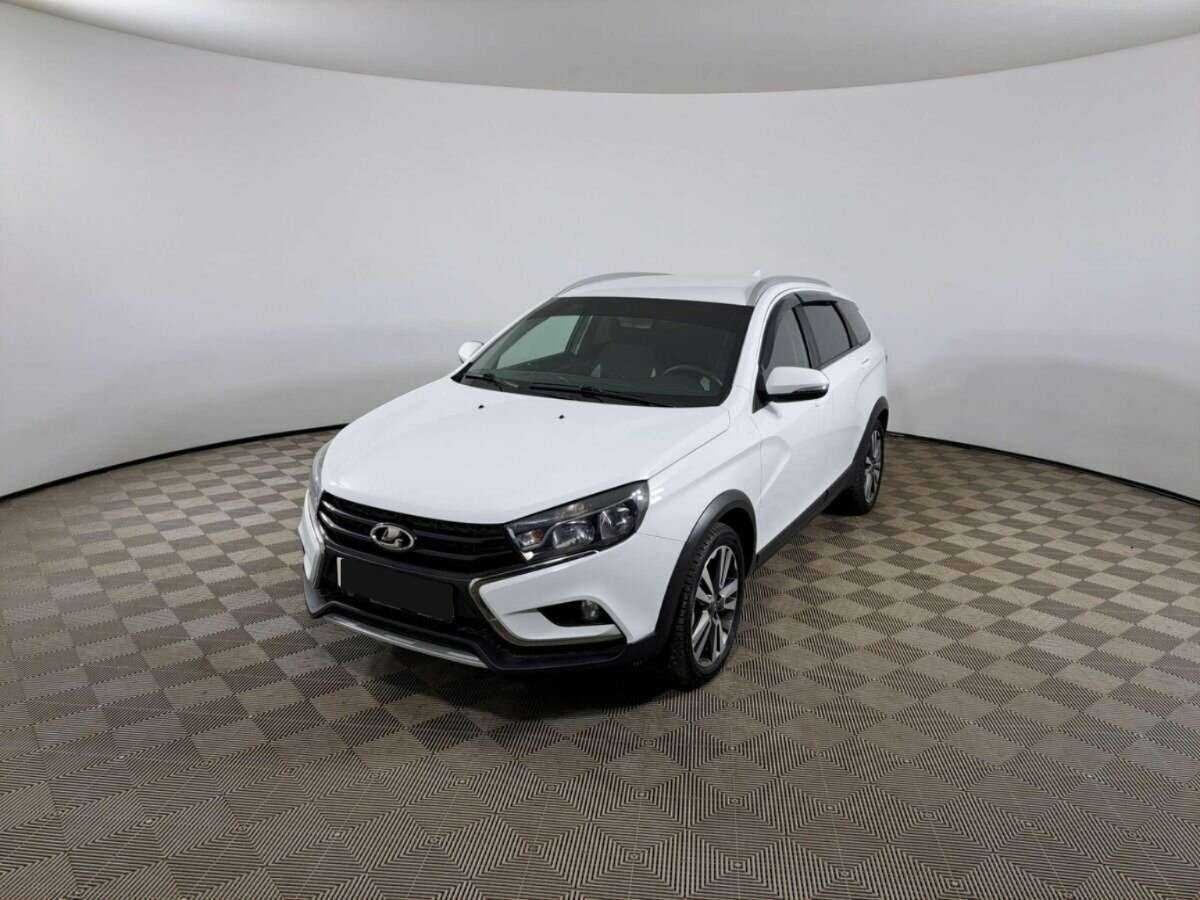 Lada (ВАЗ) Vesta б/у, 2018, Механическая. Посмотреть фото