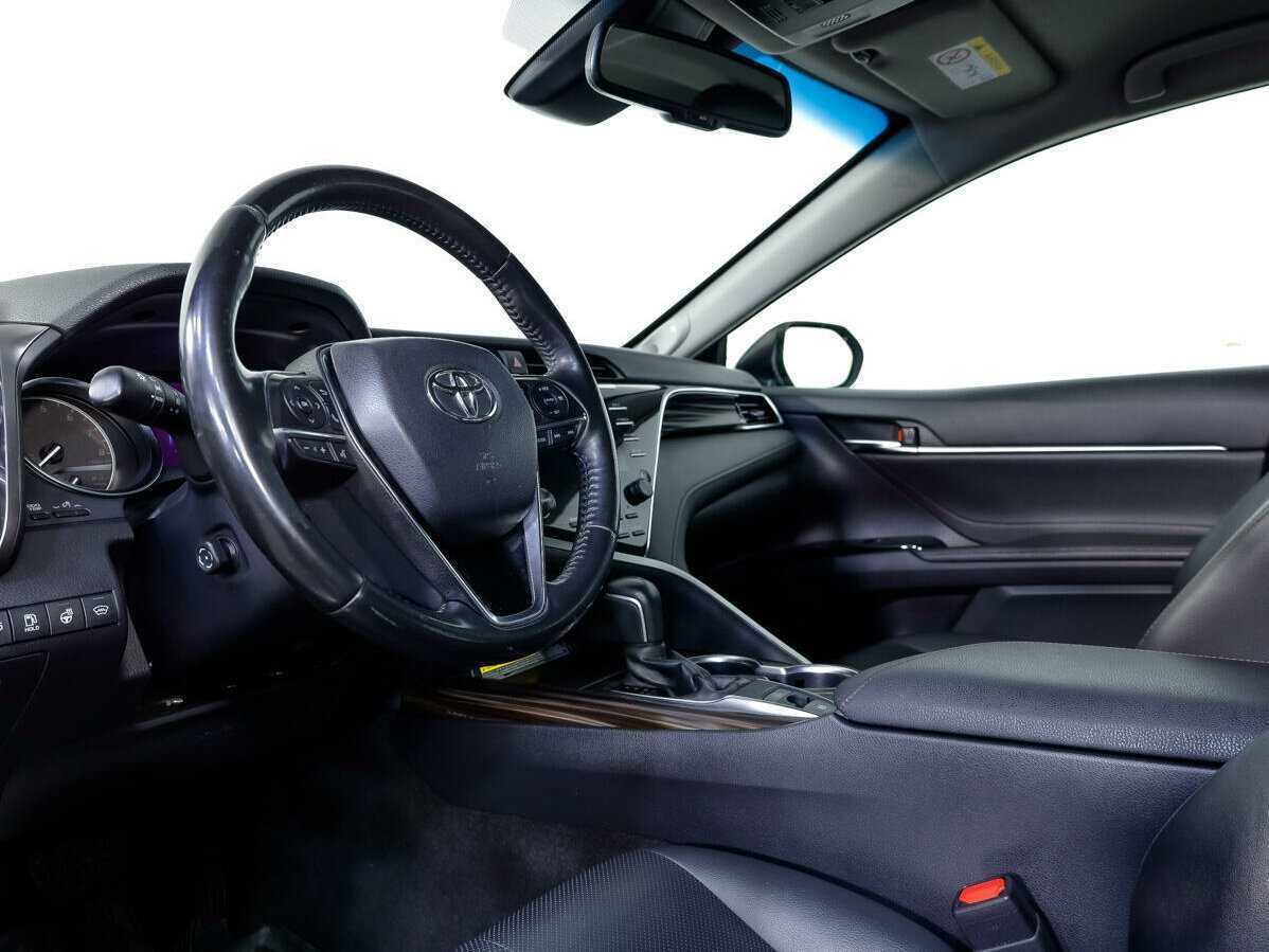 Toyota Camry б/у, 2019, Автоматическая. Фото: #11
