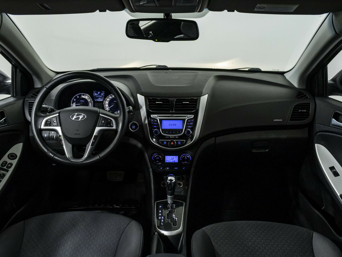 Hyundai Solaris б/у, 2012, Автоматическая. Фото: #10