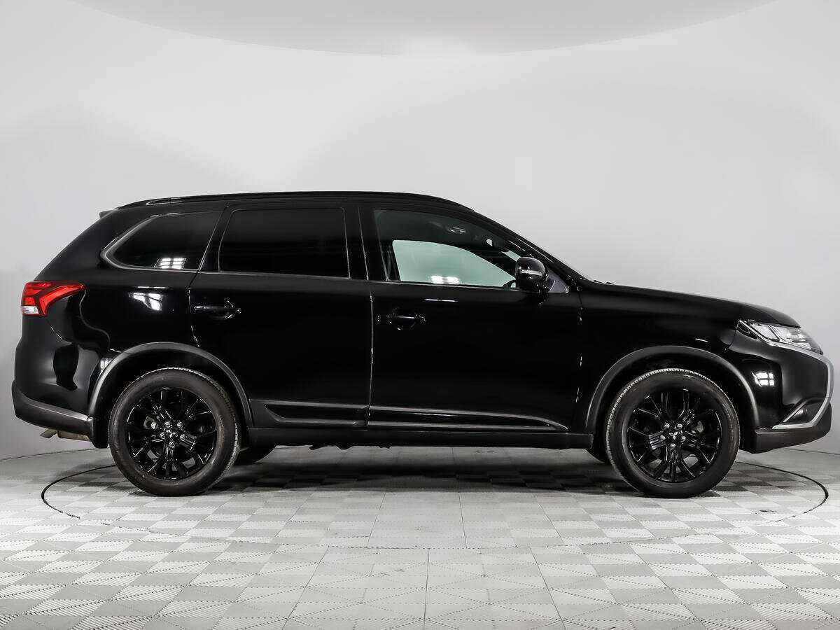 Mitsubishi Outlander б/у, 2021, Вариатор. Фото: #3