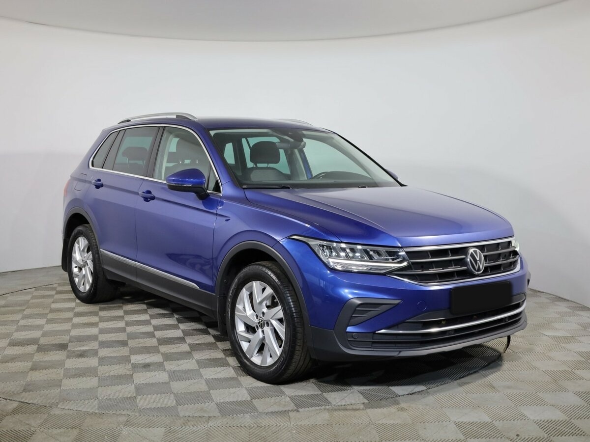 Volkswagen Tiguan б/у, 2021, Роботизированная. Фото: #2