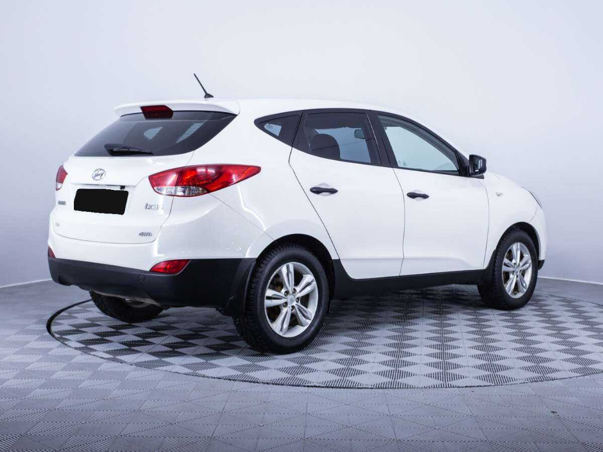 Hyundai ix35 б/у, 2012, Механическая. Фото: #4