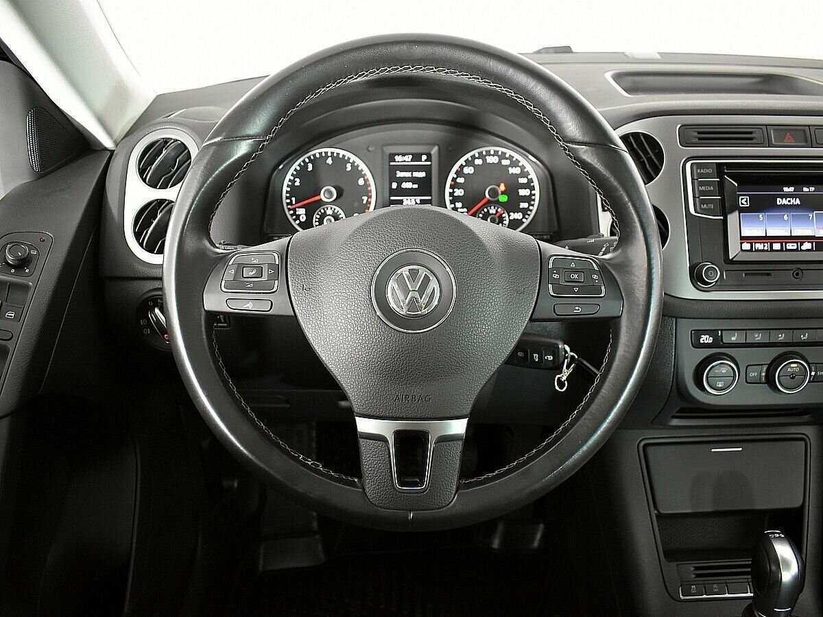 Volkswagen Tiguan б/у, 2016, Роботизированная. Фото: #10