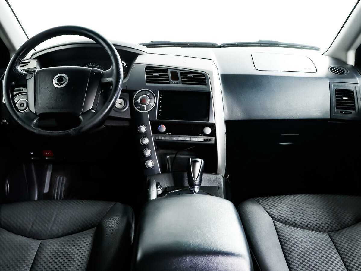 SsangYong Kyron б/у, 2012, Автоматическая. Фото: #10