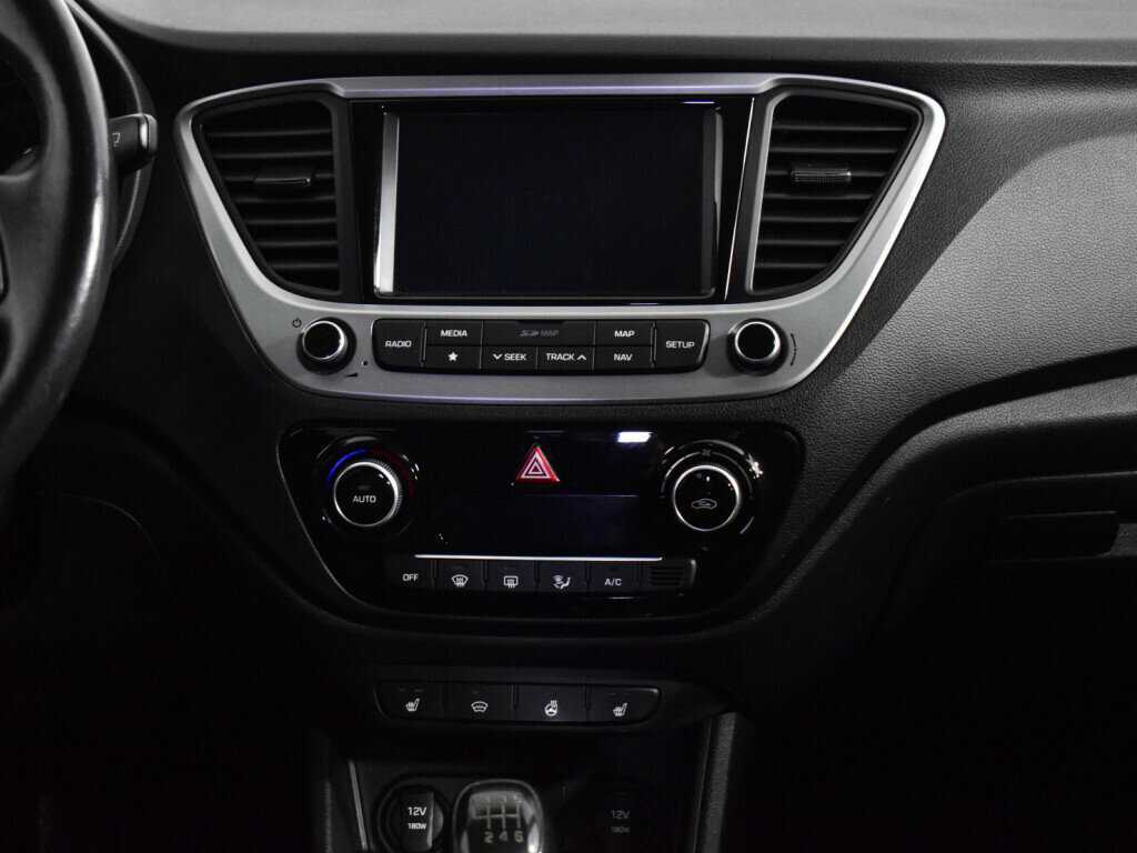 Hyundai Solaris б/у, 2017, Механическая. Фото: #14