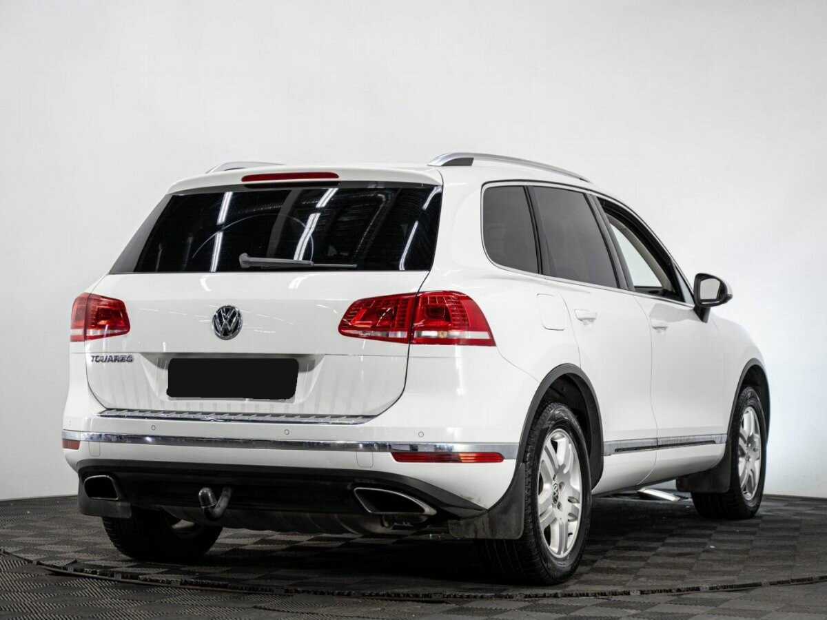 Volkswagen Touareg б/у, 2015, Автоматическая. Фото: #3
